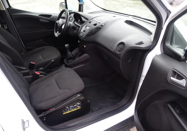 Ford Courier cena 27900 przebieg: 128000, rok produkcji 2016 z Gostynin małe 436